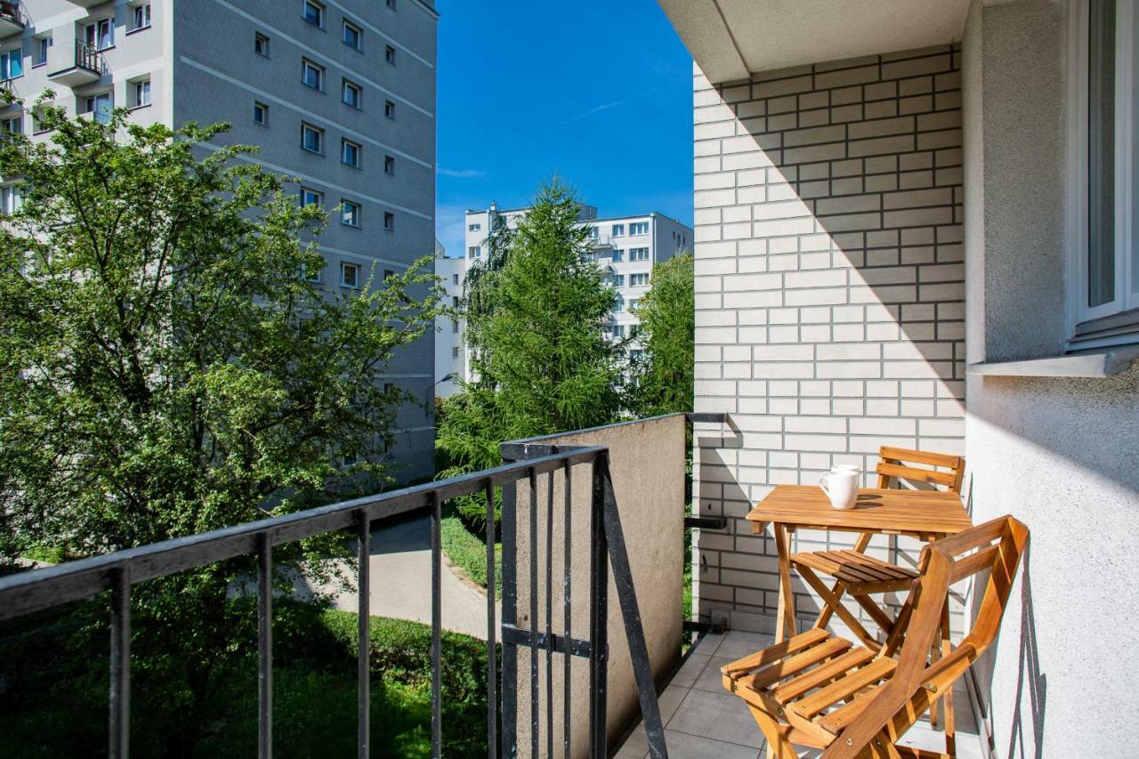 First By Renters Butas