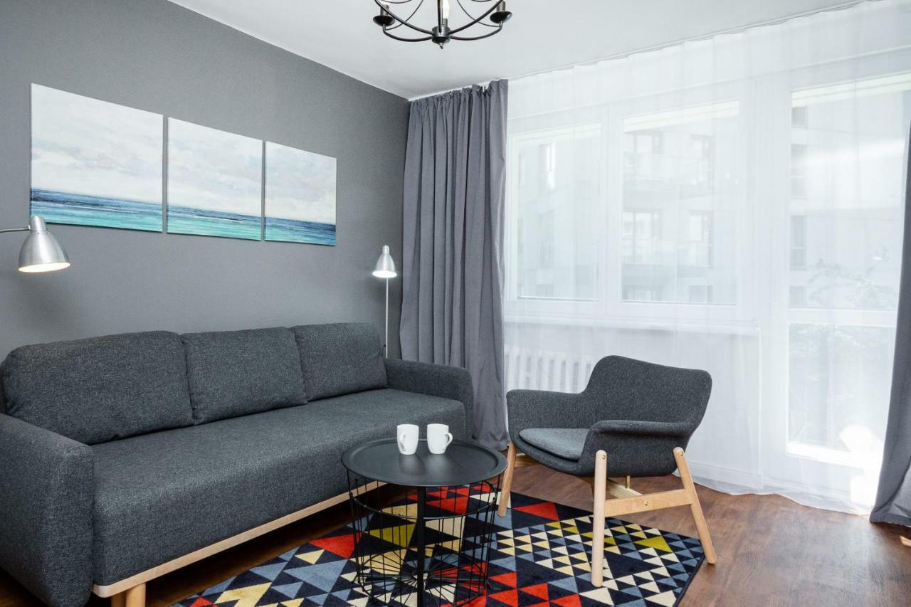 First By Renters Butas