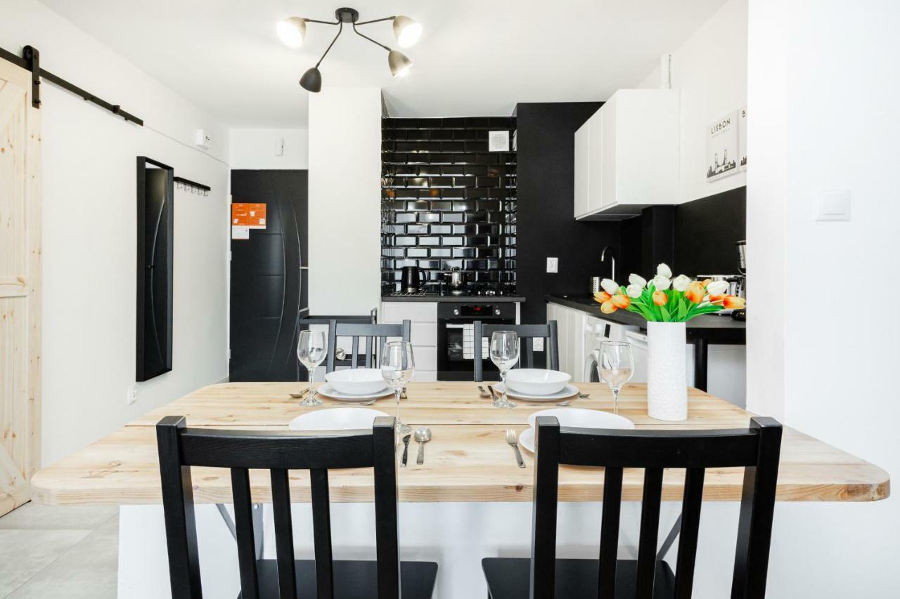 Butas First By Renters Warsaw
